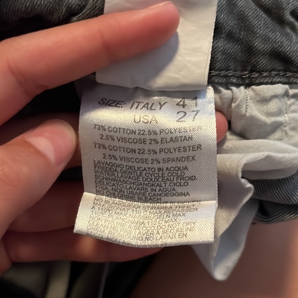 Fashion Nova Jeans - Picture 5 of 5